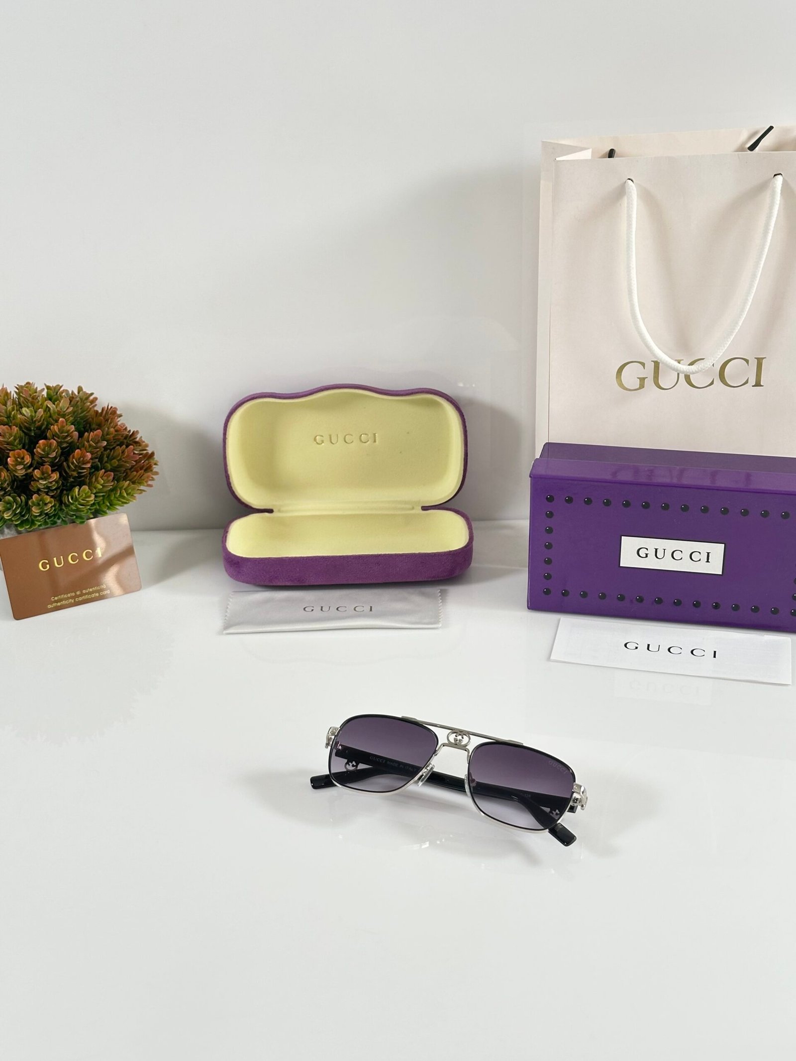 Gucci_5117_Silver_Black_DC - Image 4