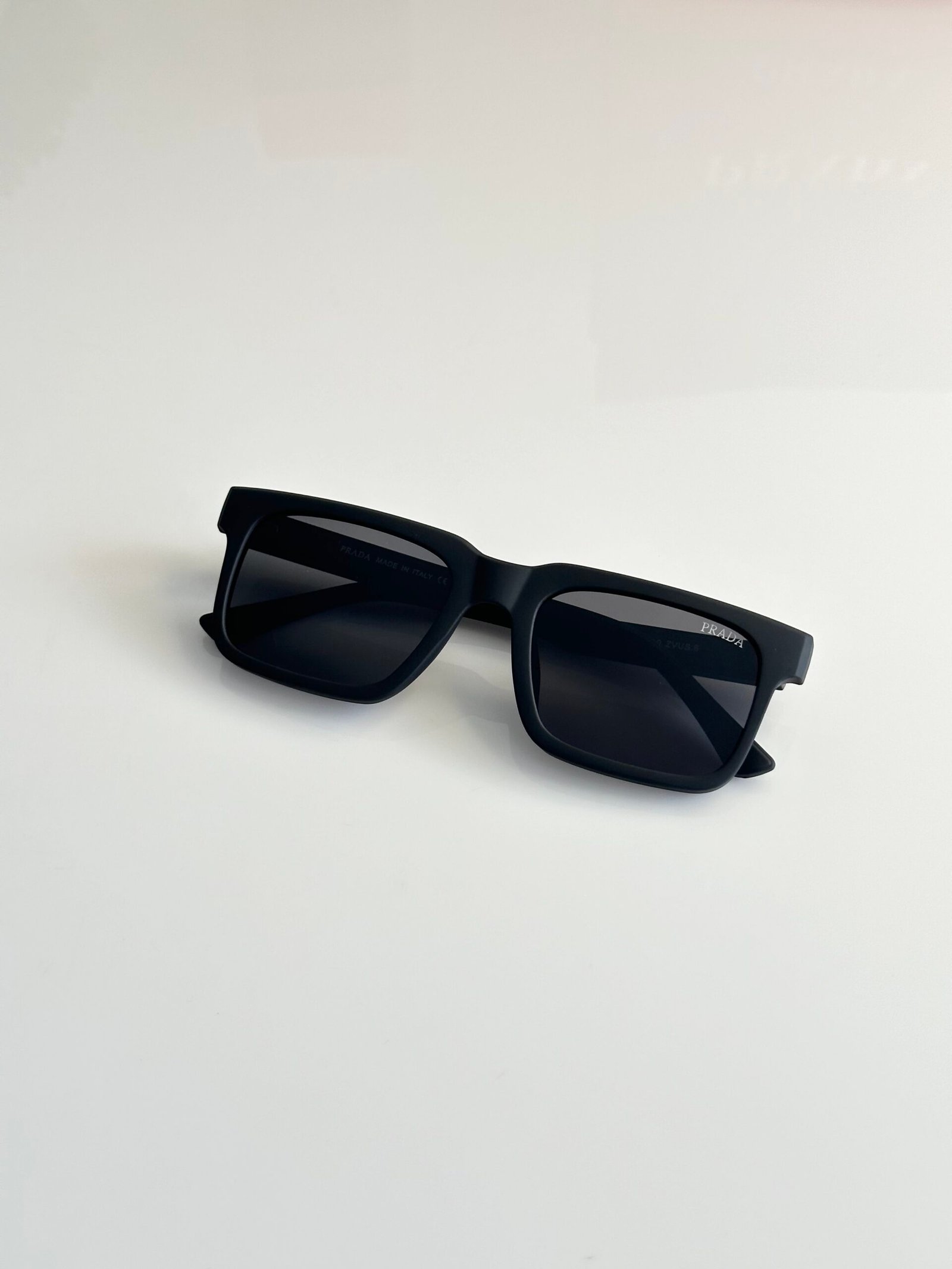 PR 25 Black - Image 3