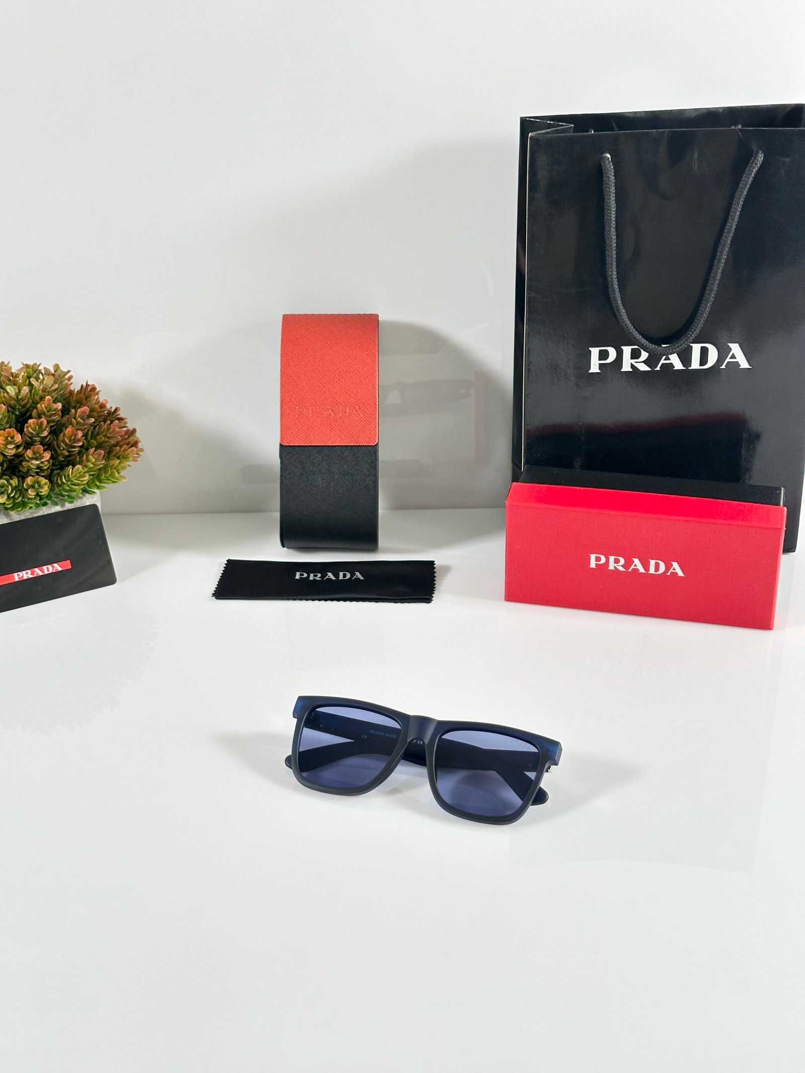 Prada_230_Blue - Image 4