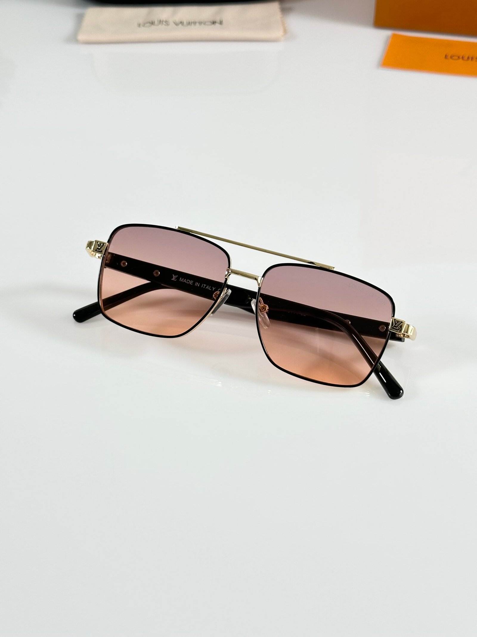 Louis_Vuitton_5114_Gold_Orange_Candy - Image 3