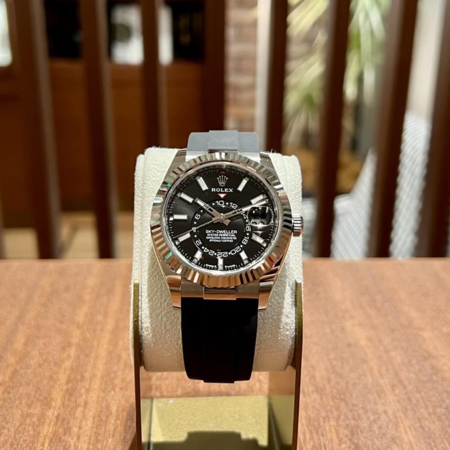 Role_x Oyster perpetual Sky Dweller - Image 2