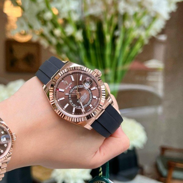 Role_x Oyster perpetual Sky Dweller - Image 3