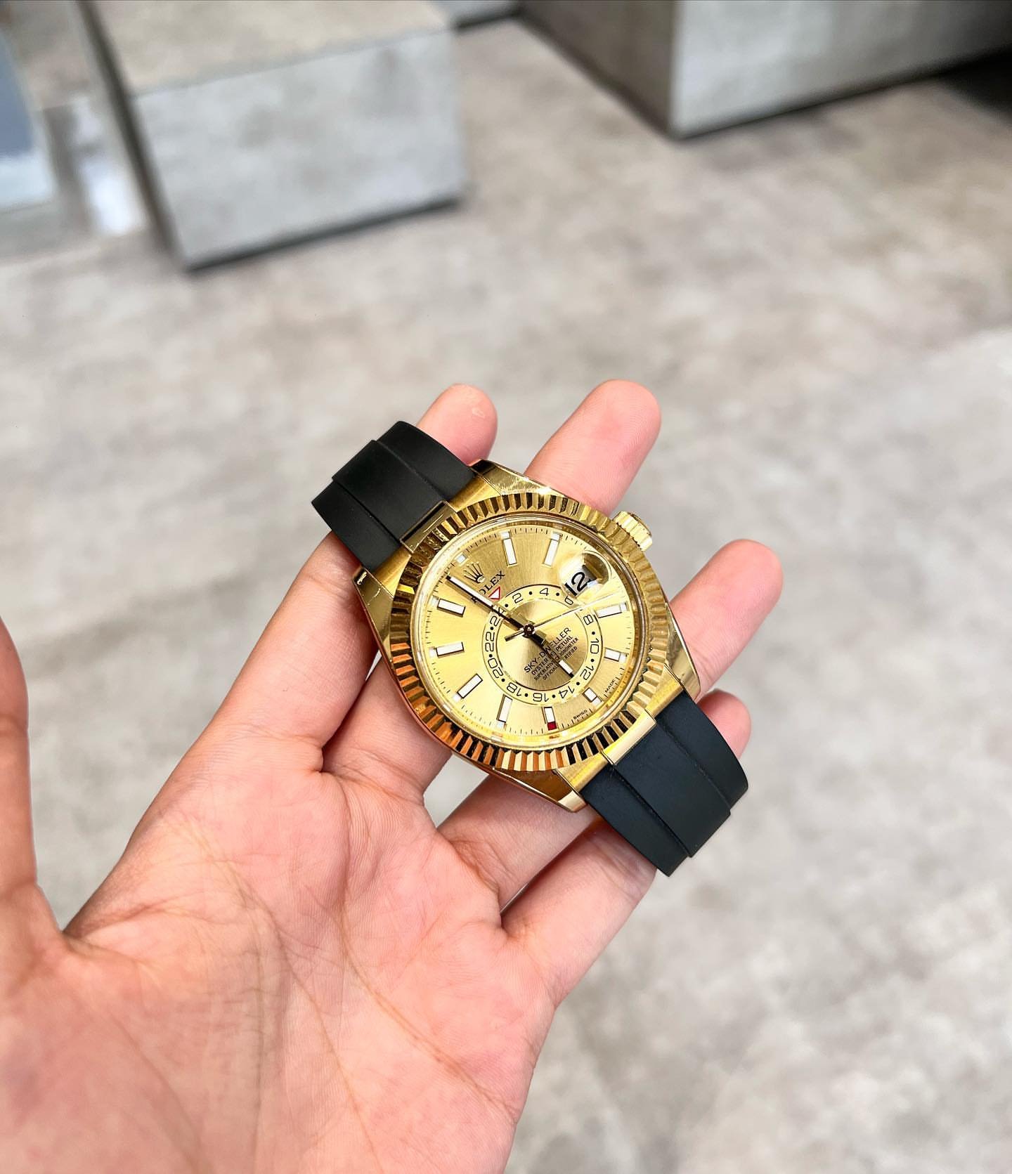 Rolee_x Oyster perpetual Sky Dweller - Image 2