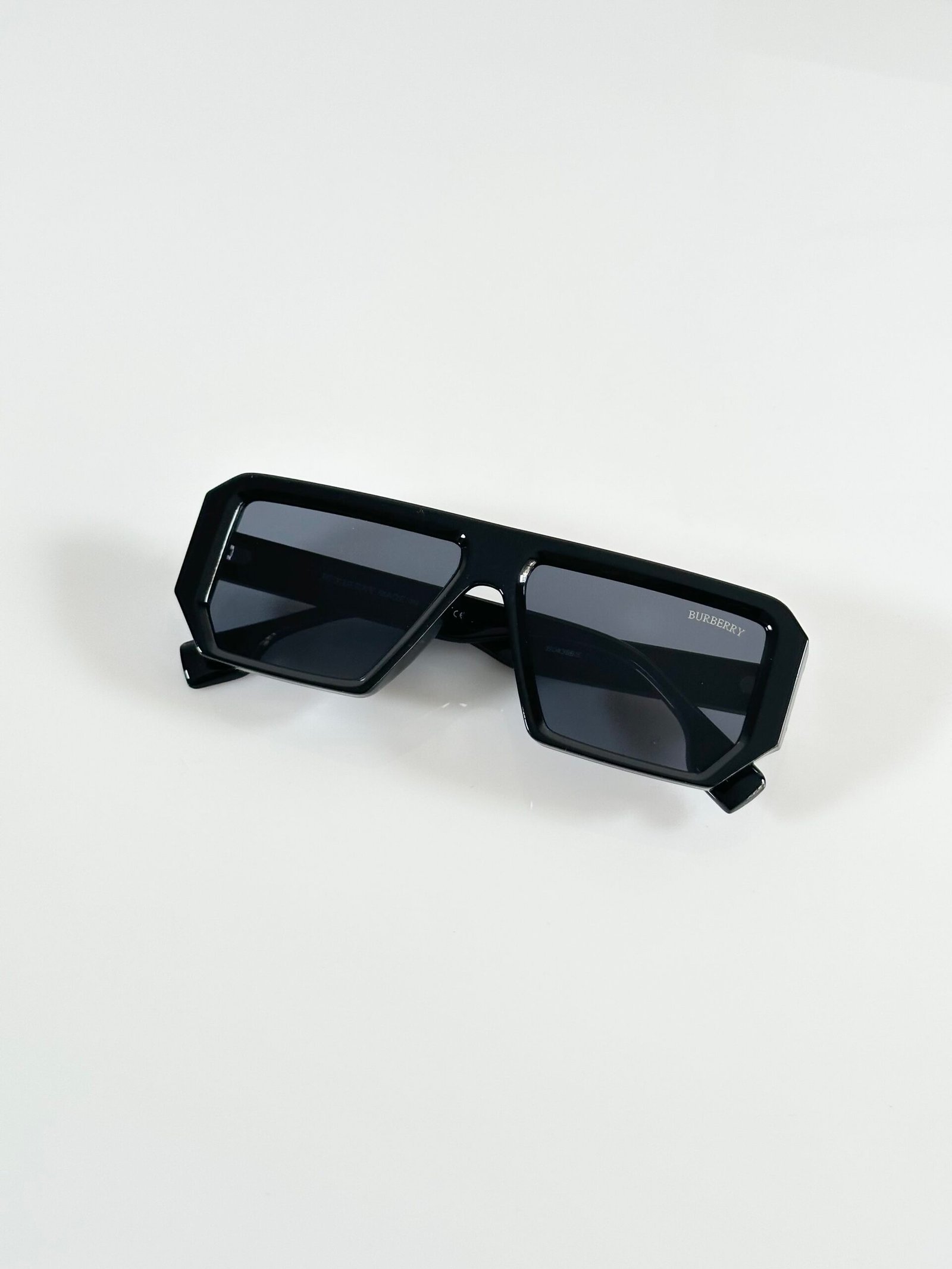 Burberry_4366_Black_Multi - Image 3