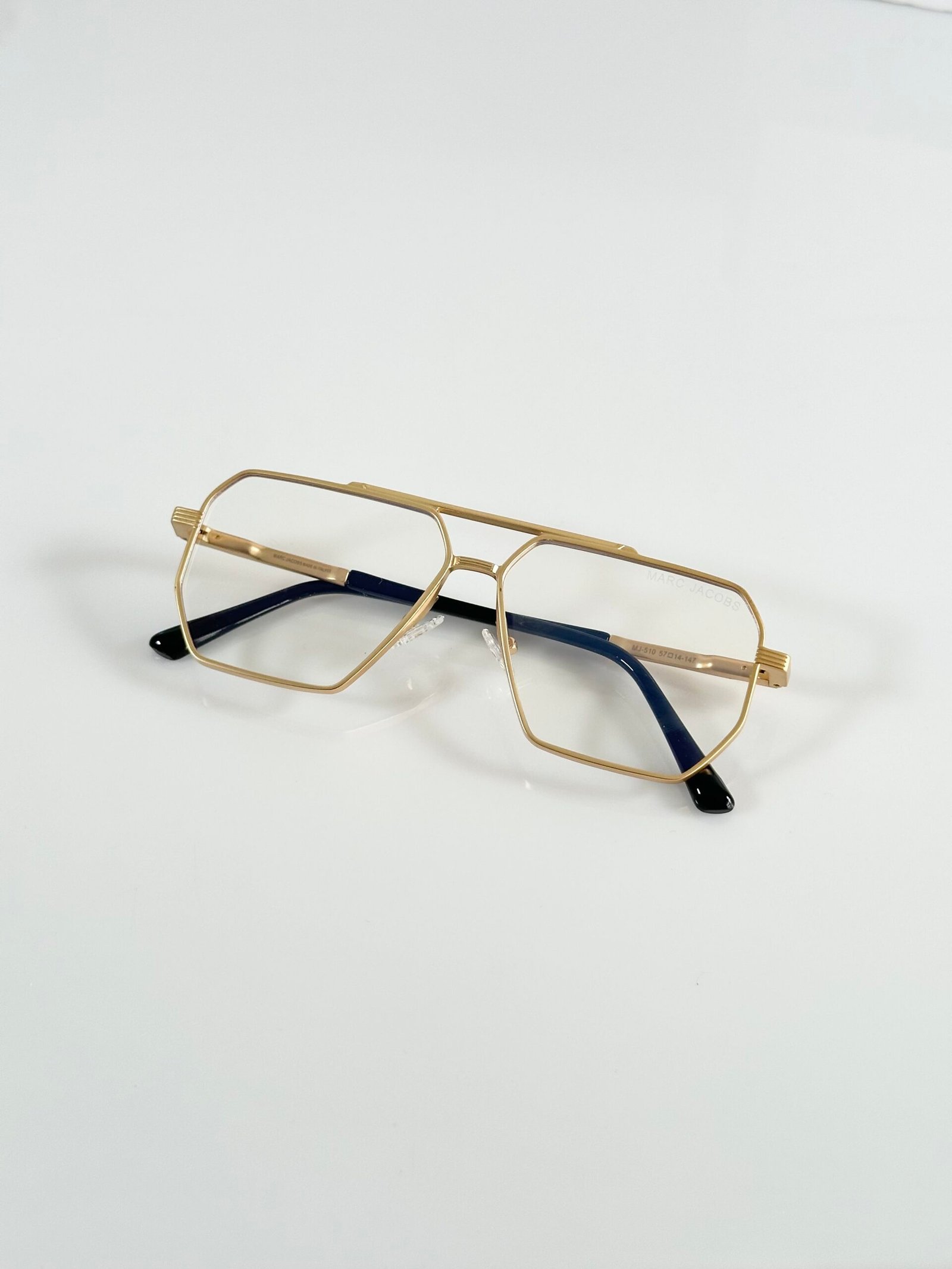 Marc Jacobs 510 Gold Frame - Image 3