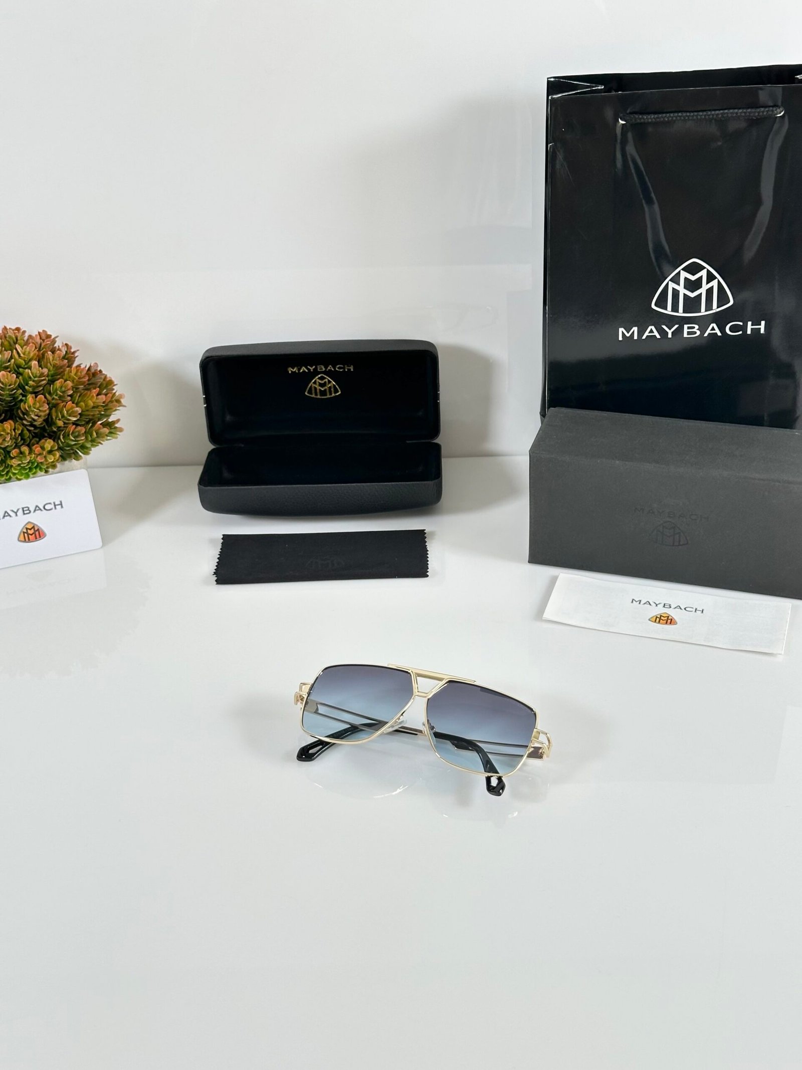 Maybach 2558 Gold Blue DC - Image 4
