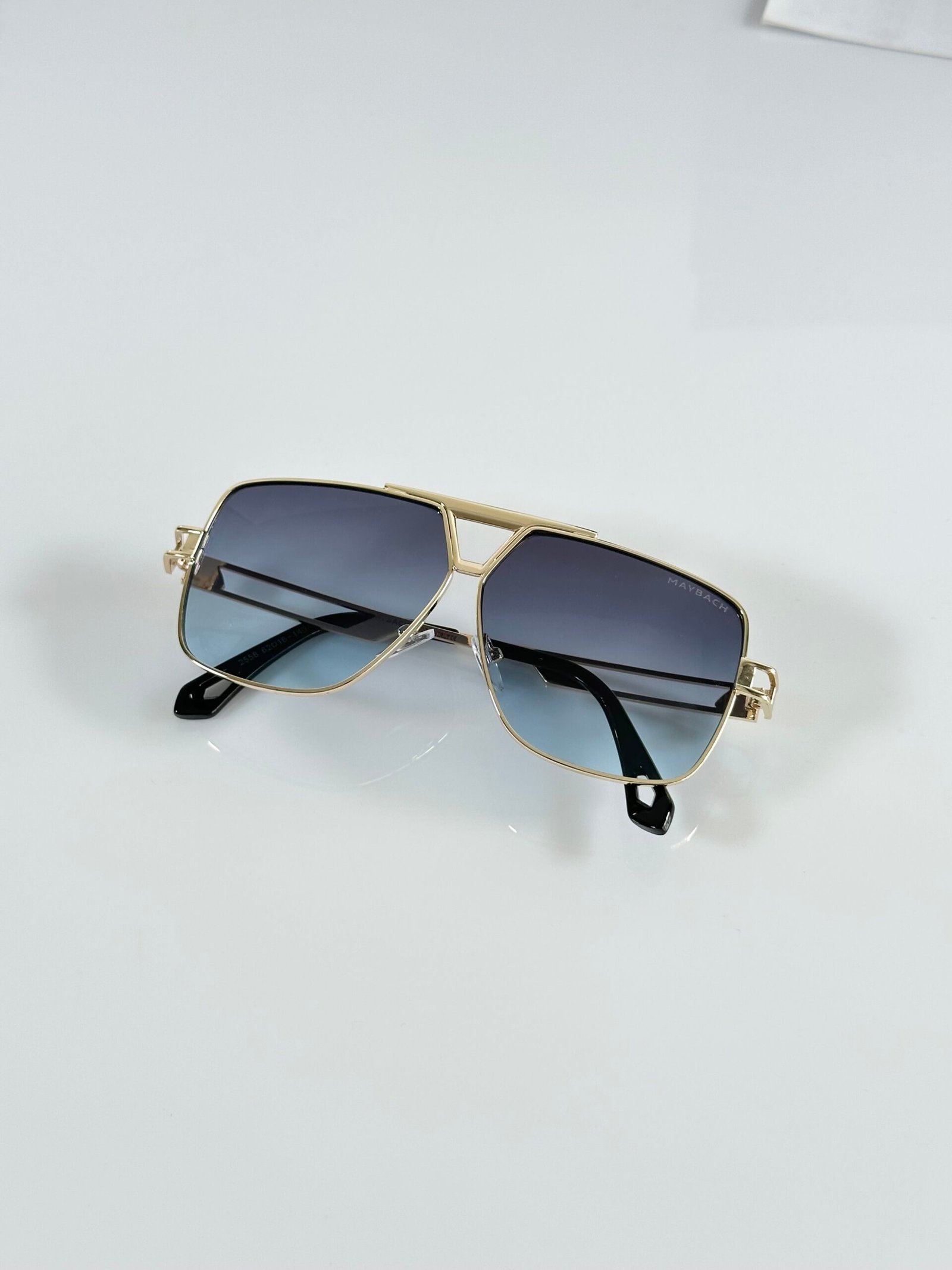 Maybach 2558 Gold Blue DC - Image 3