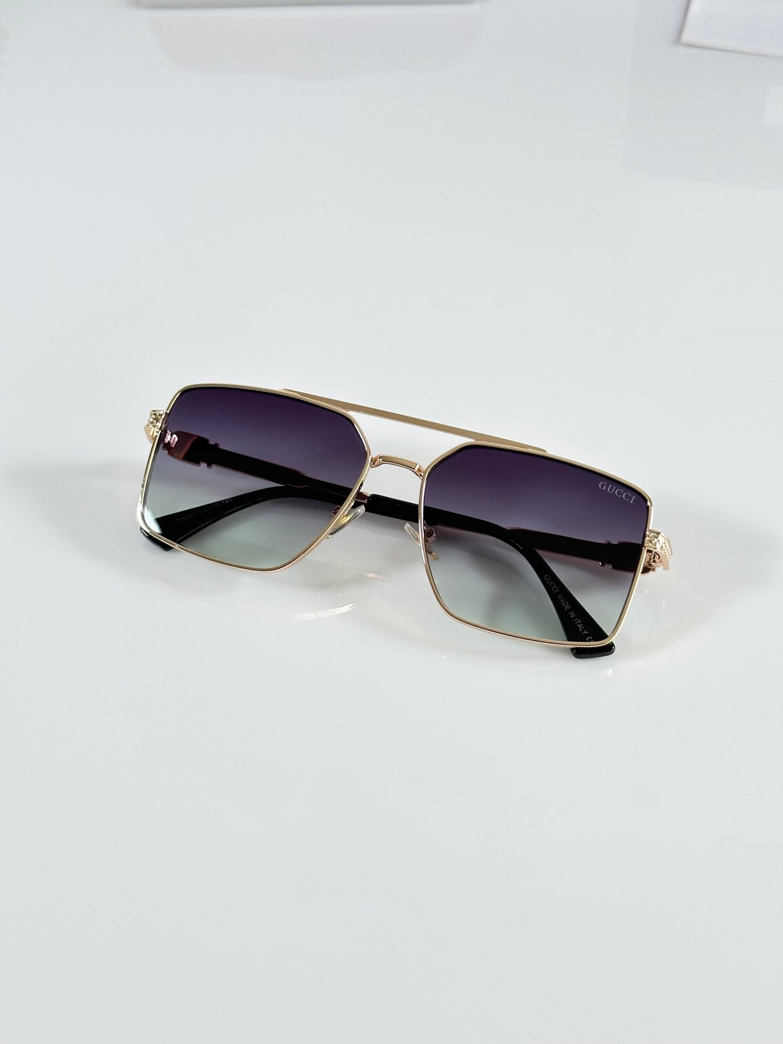 Gucci_087_Gold_Green_DC - Image 3
