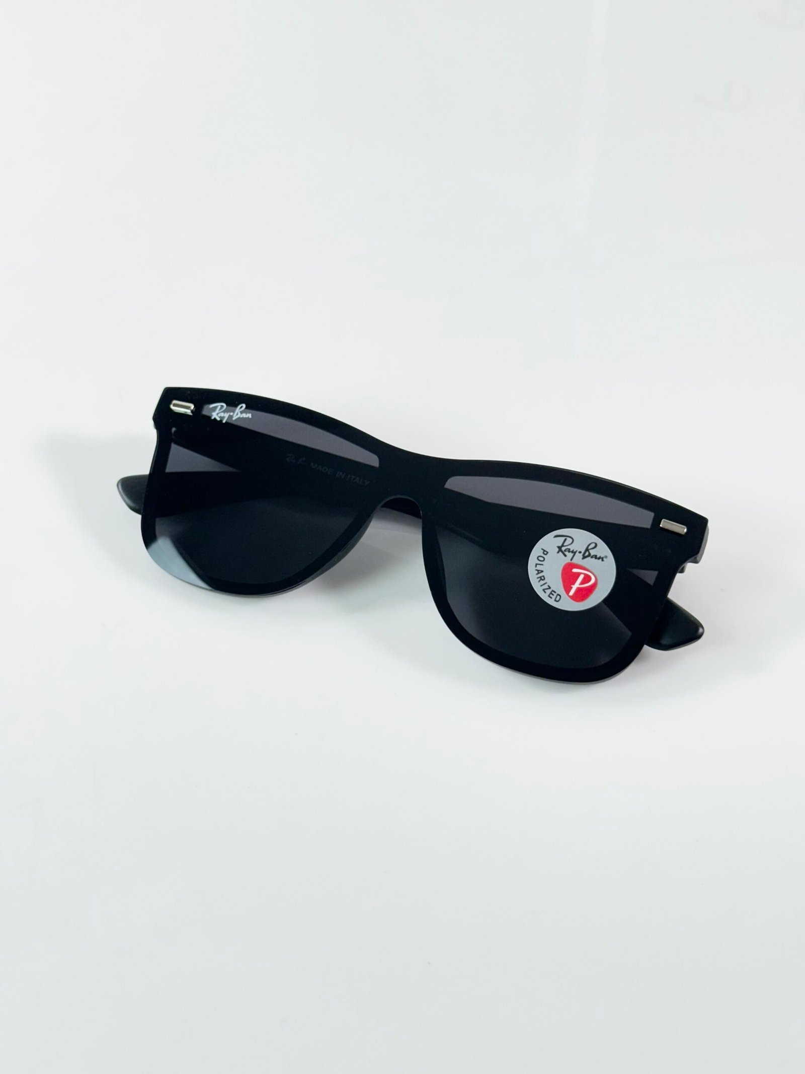 RB 650 Black - Image 3