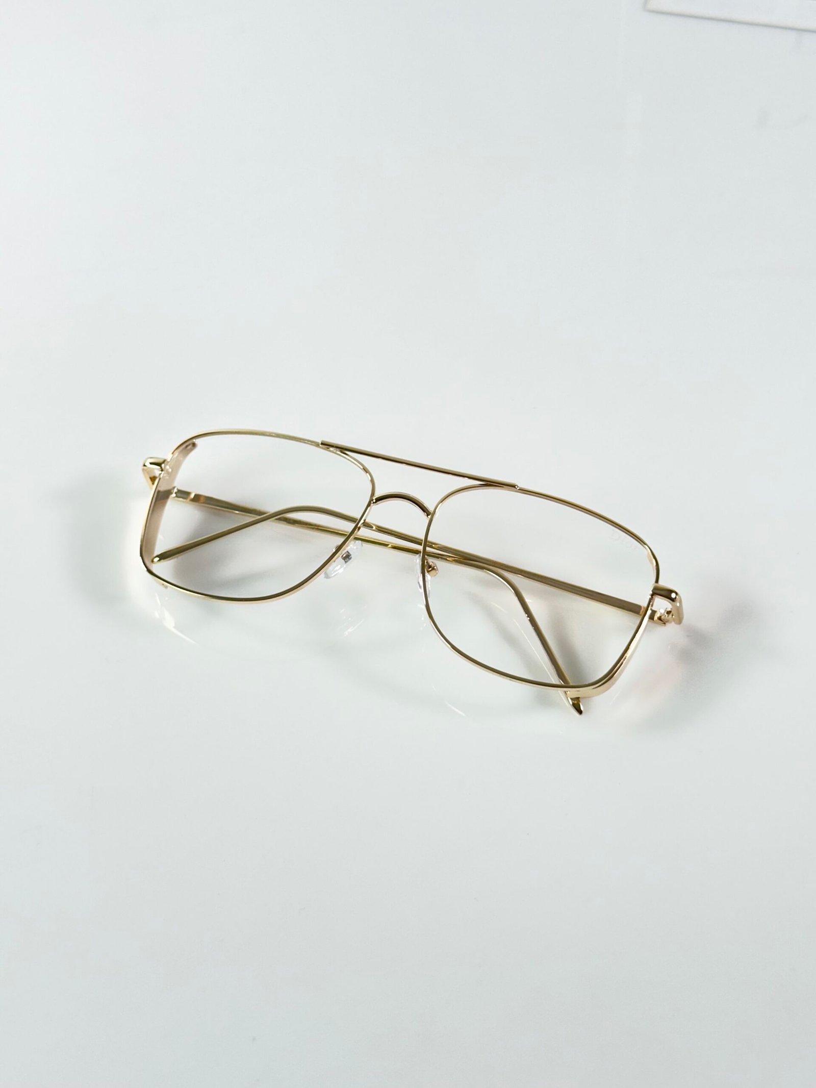 CD 8287 Gold Frame - Image 3