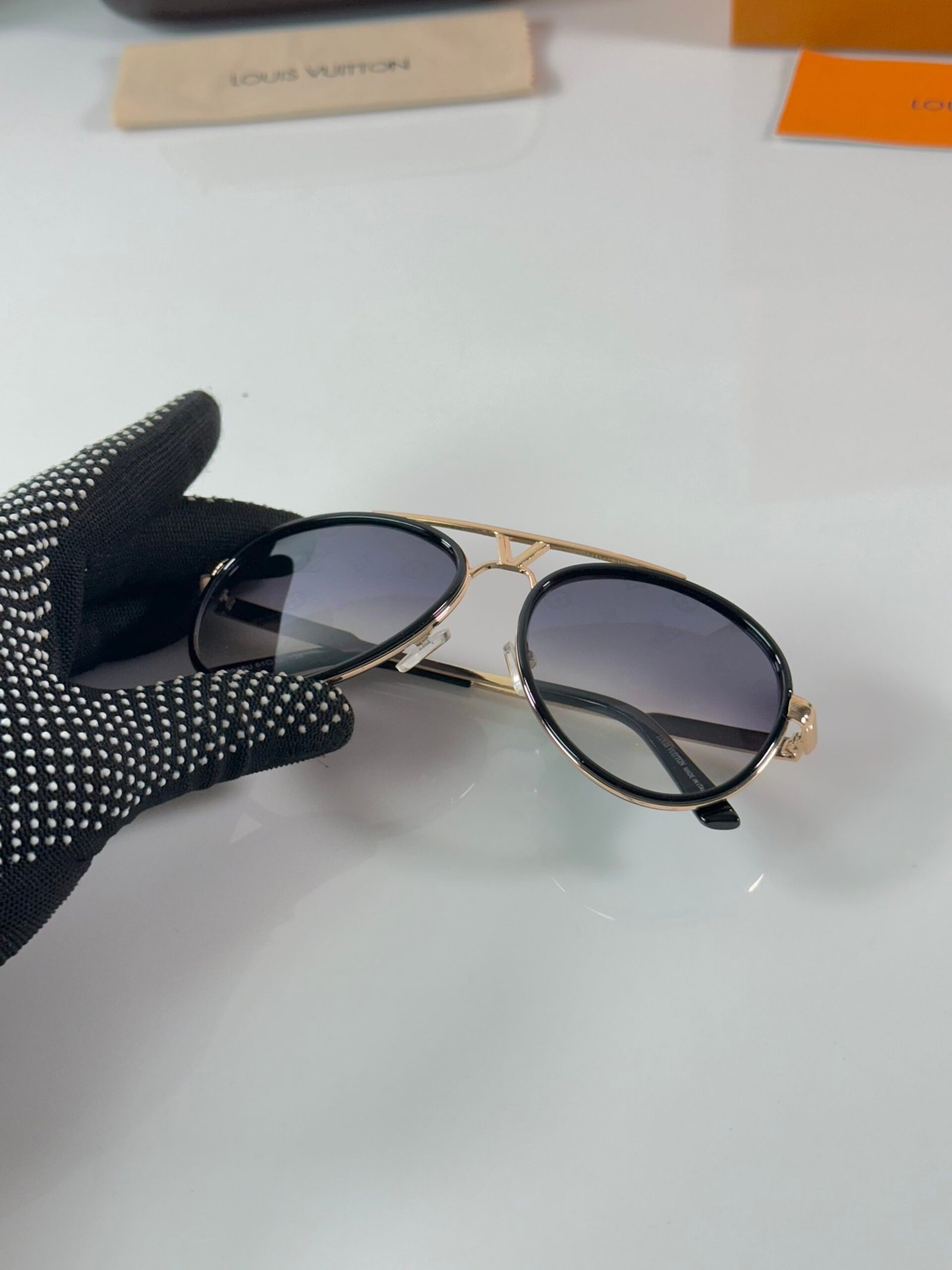 Louis_Vuitton_0948_Gold_Silver_Mercury - Image 3