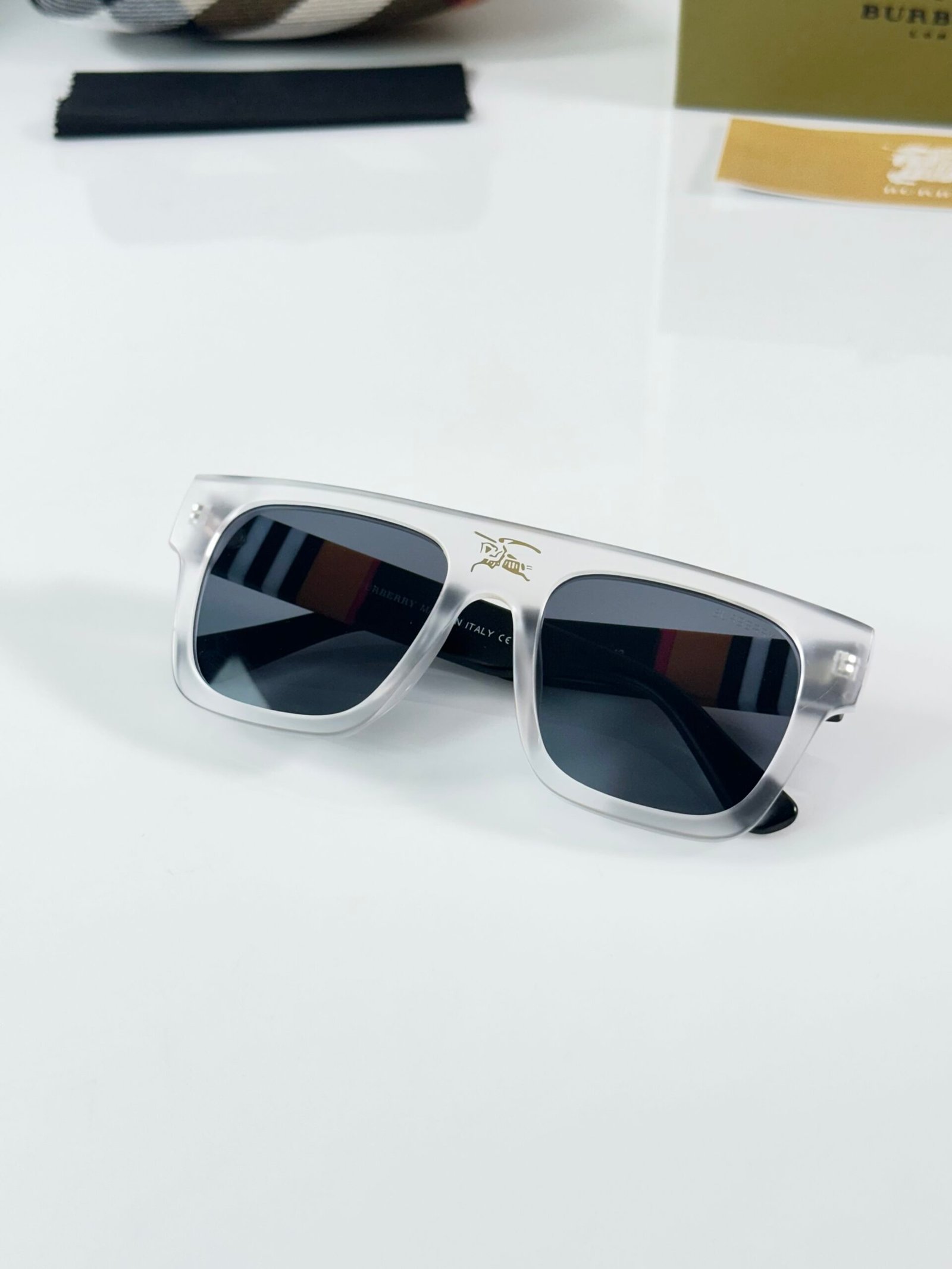 BB 4649 Ice Black - Image 3