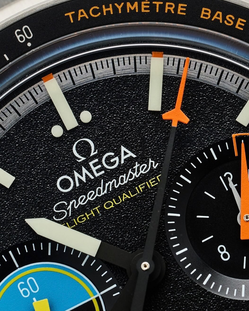 Omegg_a Speedmaster Pilot Co-Axial Master Chronometer Chronograph - Image 4