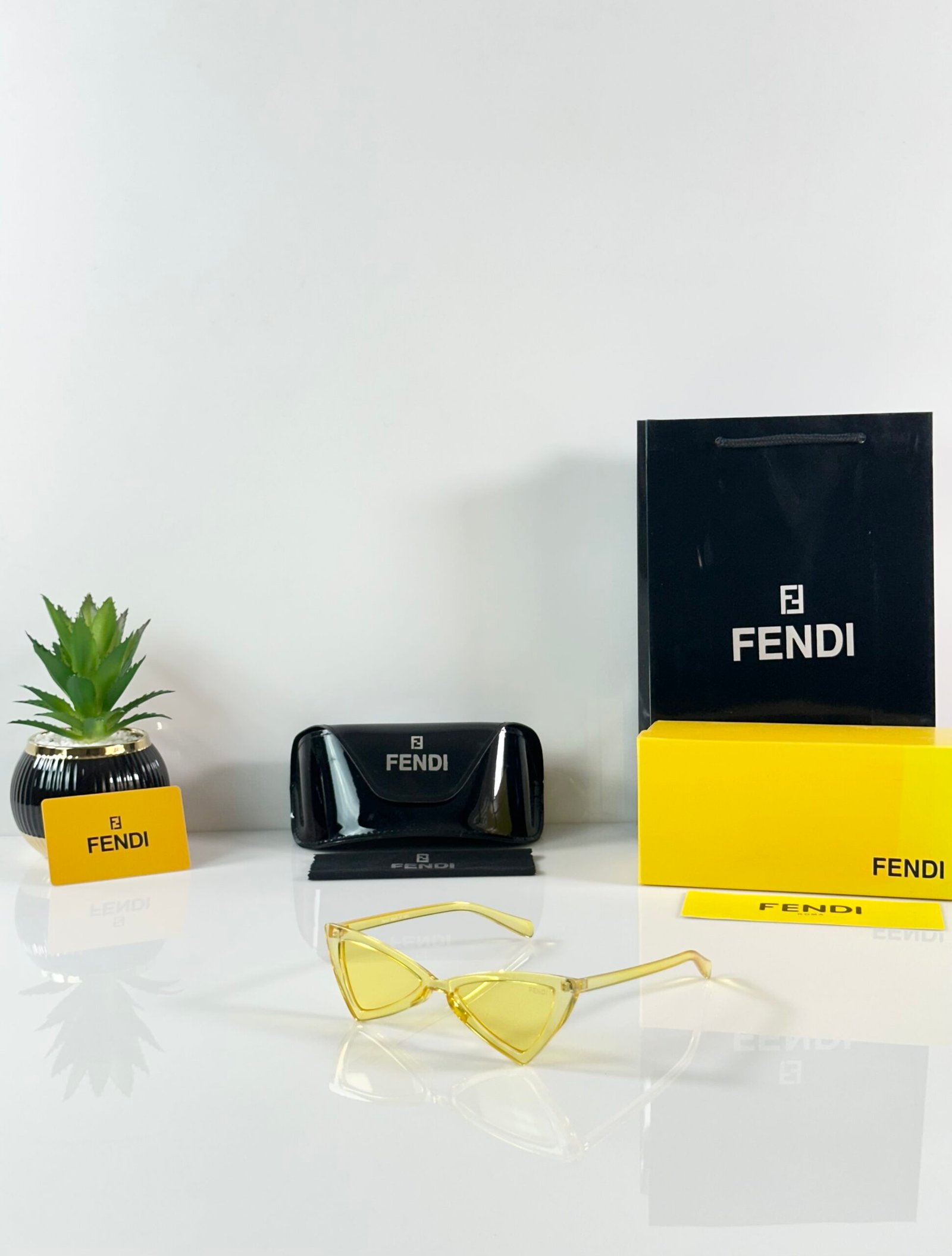 FendiWMNS_208_Yellow