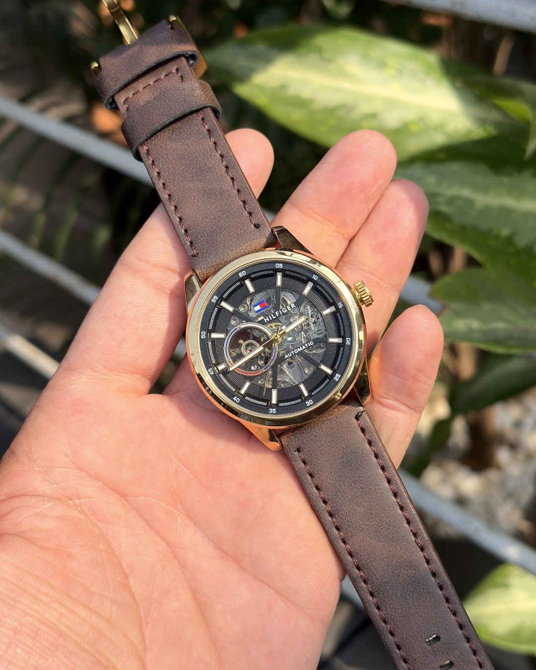 Tommmy Hilfige_r Automatic Leather DarkBrown-Gold-Black