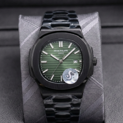 Patek_Philippe Nautilus Quartz