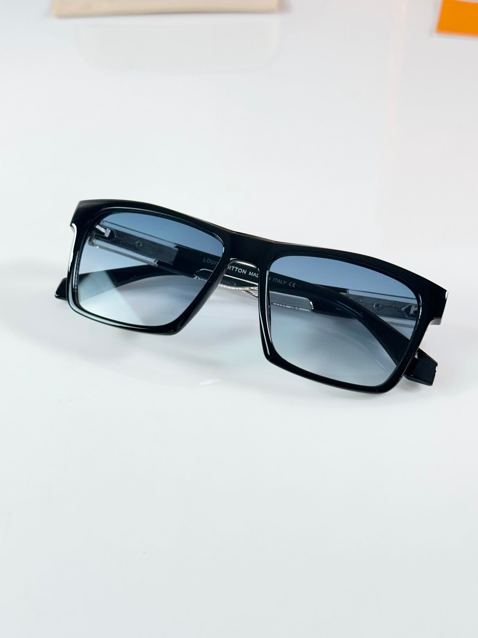Louis_Vuitton_2191_Black_Blue - Image 3
