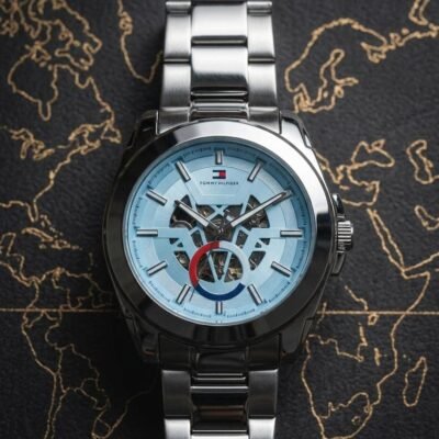 Tomm_y Hilfiger automatic skeleton
