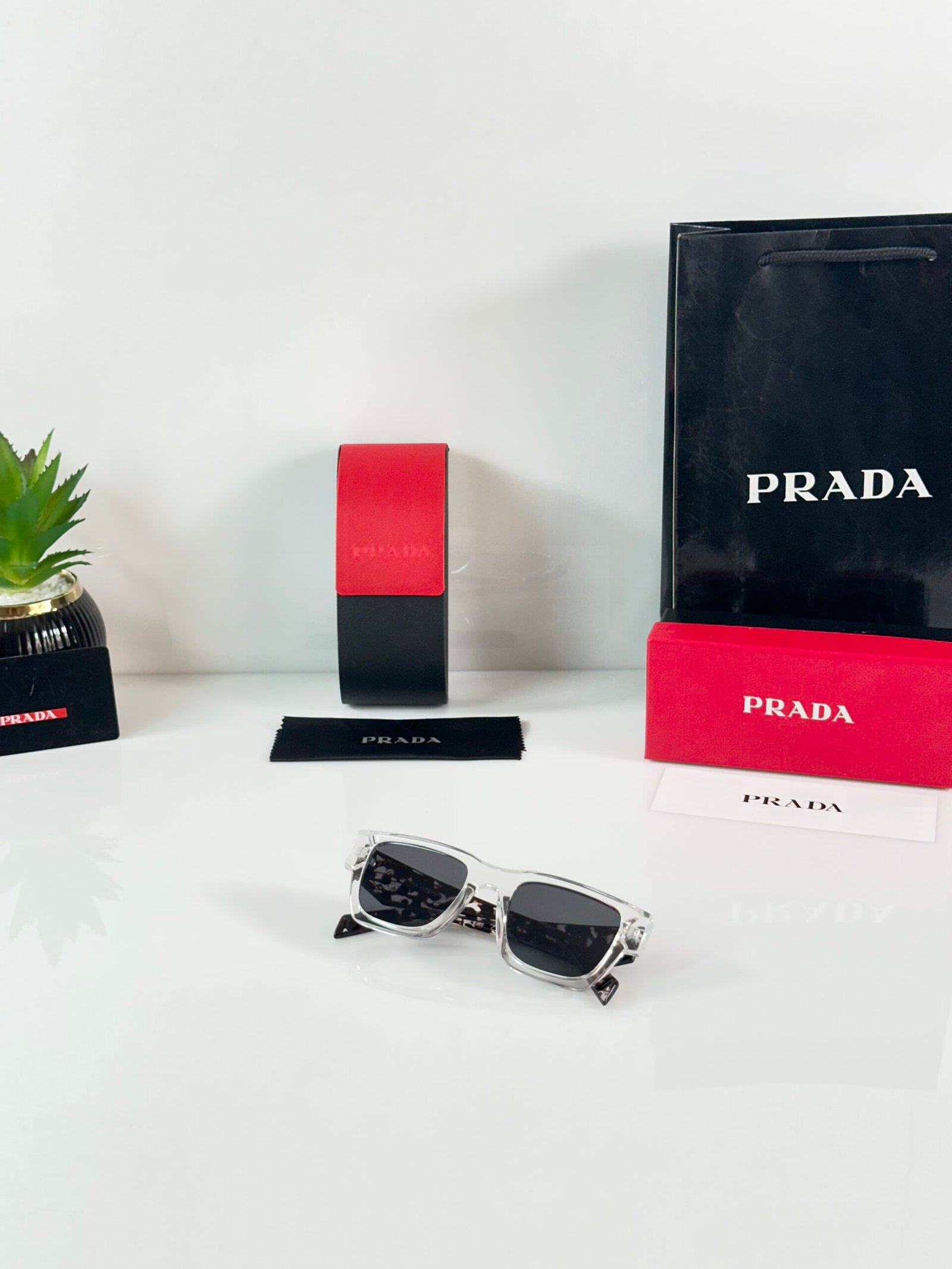 PR_WMNS_06_Water_Black - Image 4