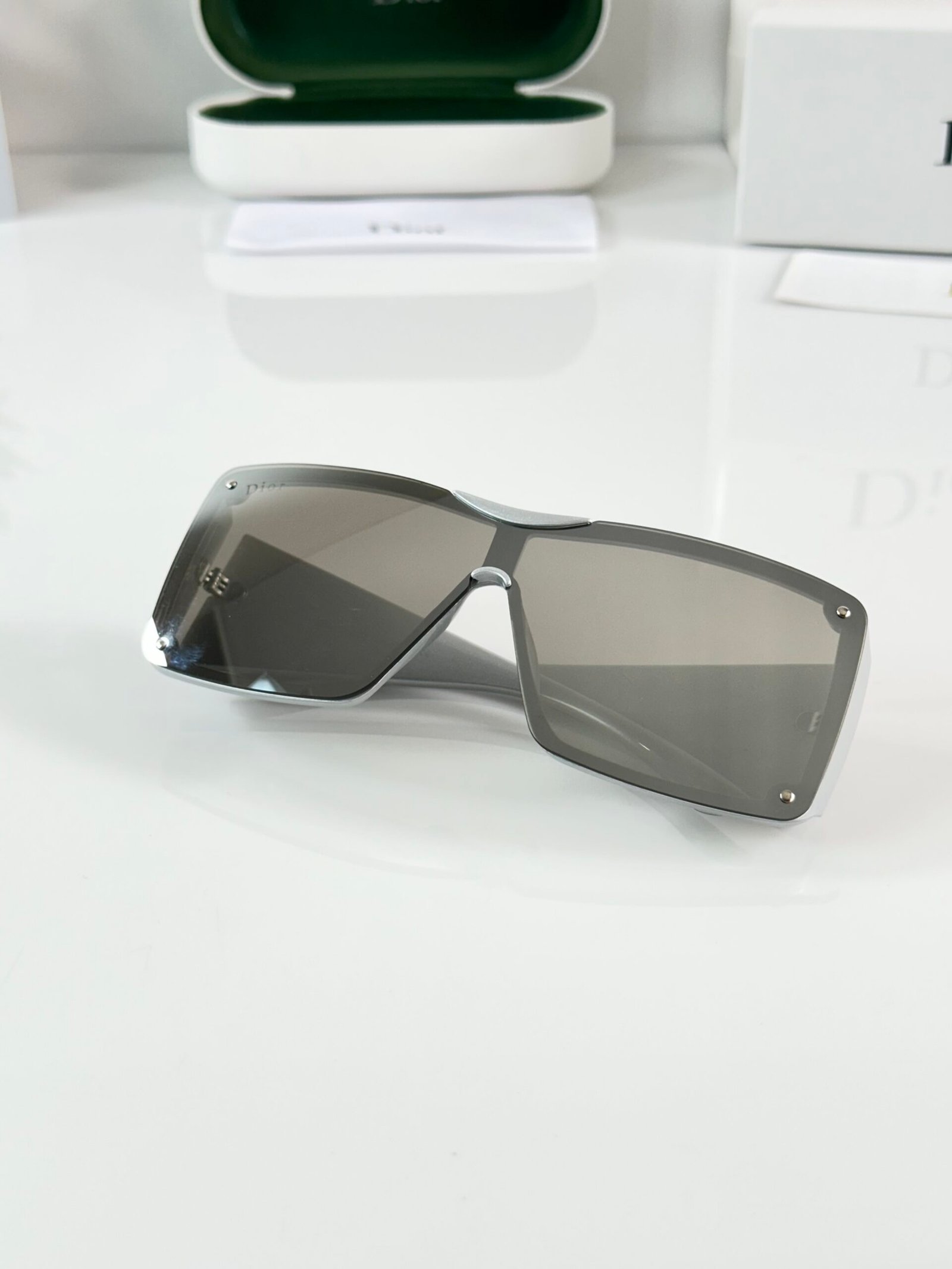Dior_7812_Silver_Silver_Mercury - Image 3