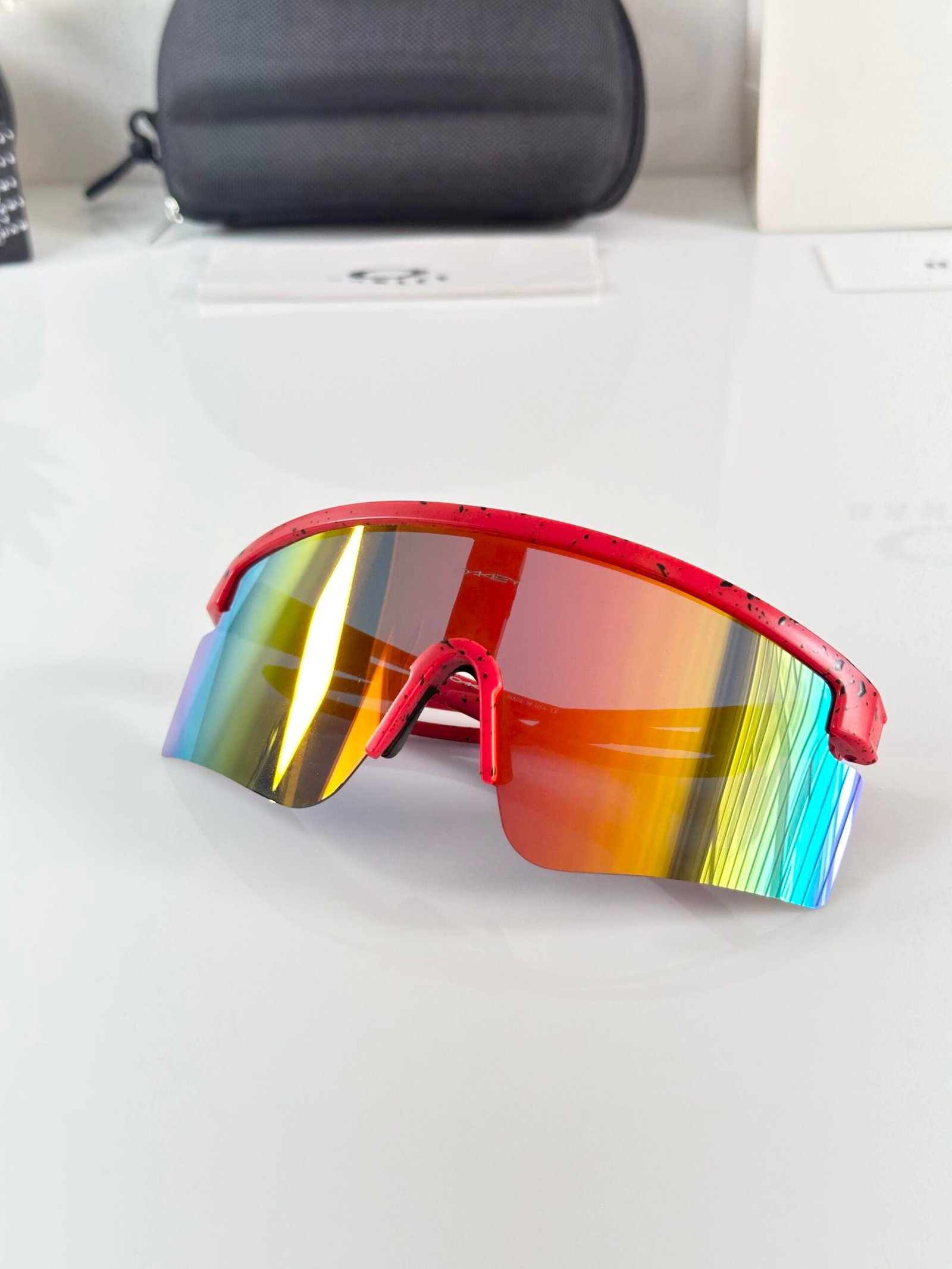 Oakley_2306_Red_Orange_Mercury - Image 3