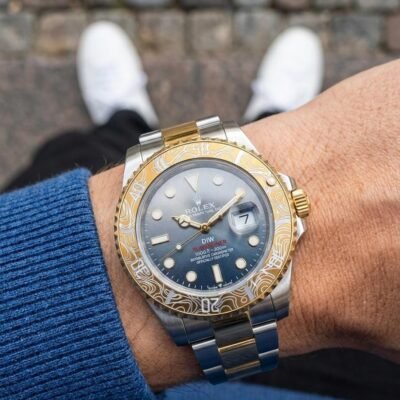 Role_x Oyster Perpetual Submarine DIW Limited Addition 2Ton-Gold-Grey