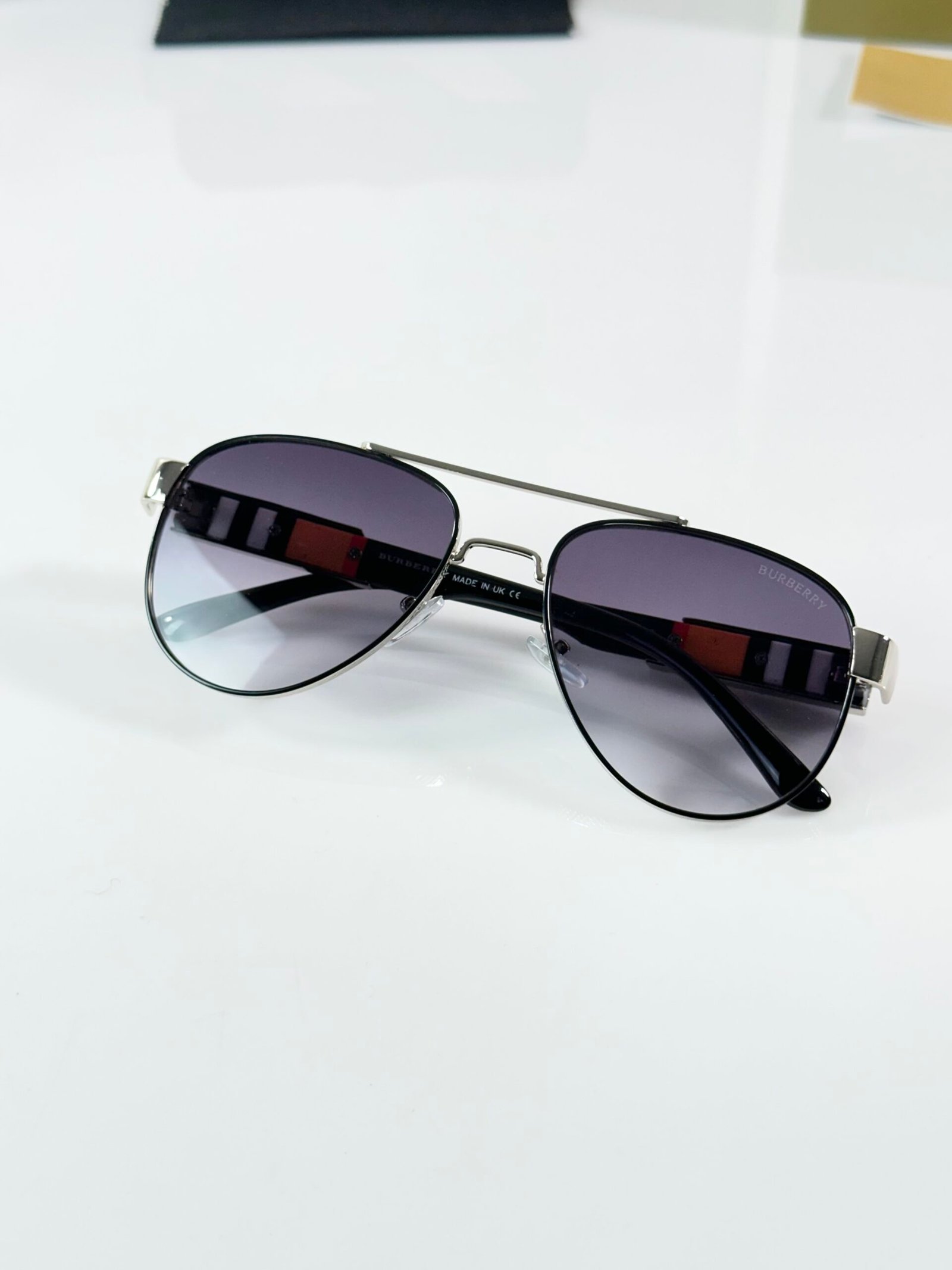 Burberry_5086_Silver_Black_DC - Image 3