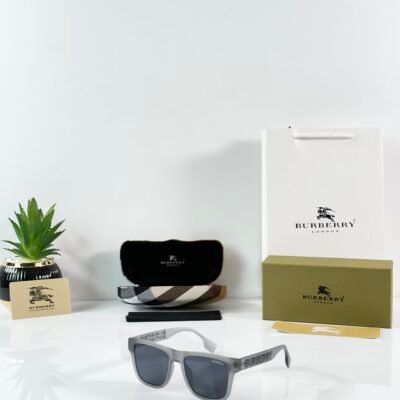 Burberry_4458_Grey_Black