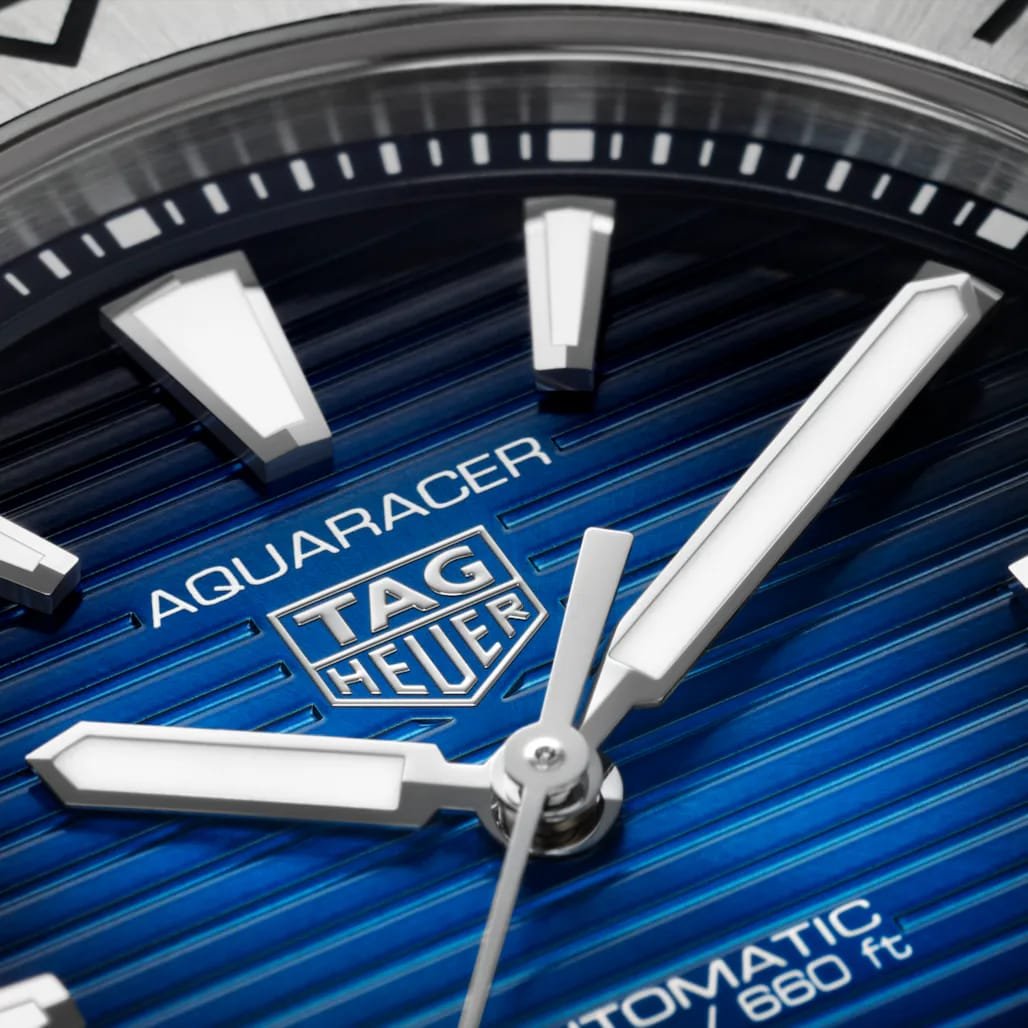 TAG Heue_r Aquaracer Professional 200 Date Automatic - Image 2