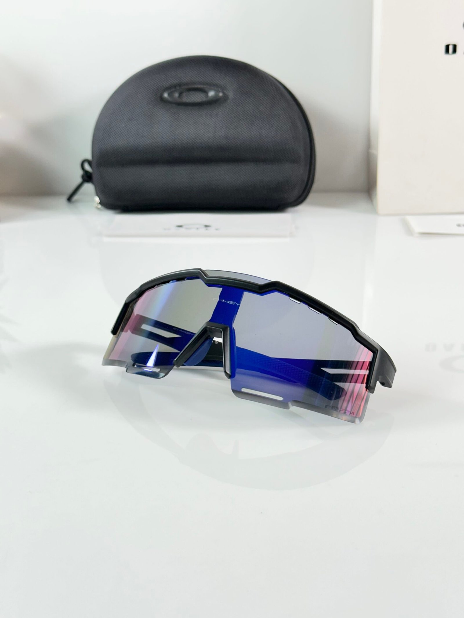 Oakley_9965_Black_Blue_Revo - Image 3