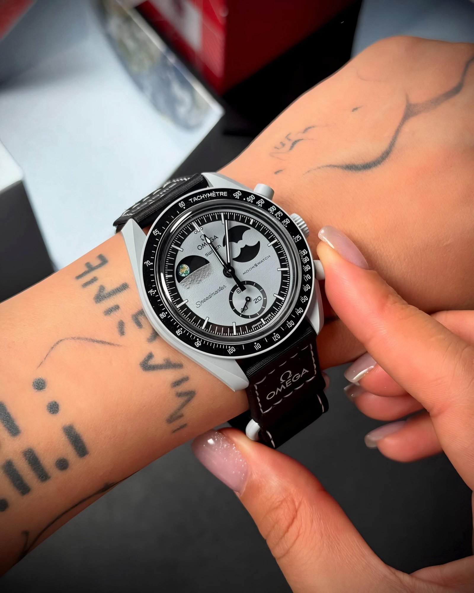 Omegg_a Moon Watch Limited editions - Image 3