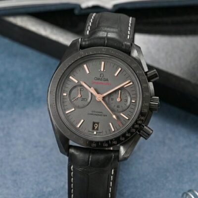 Omeg_a speedmaster dark side of the moon sedna