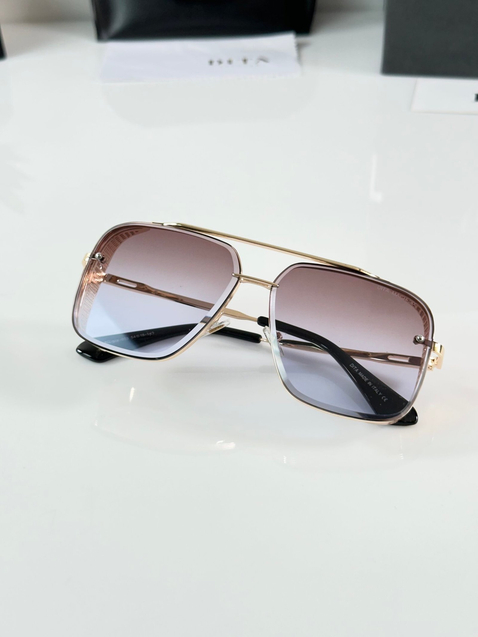 Dita 003 Gold Brown Blue - Image 3