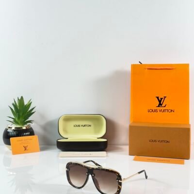Louis_Vuitton_1918_Gold_Tiger_Brown