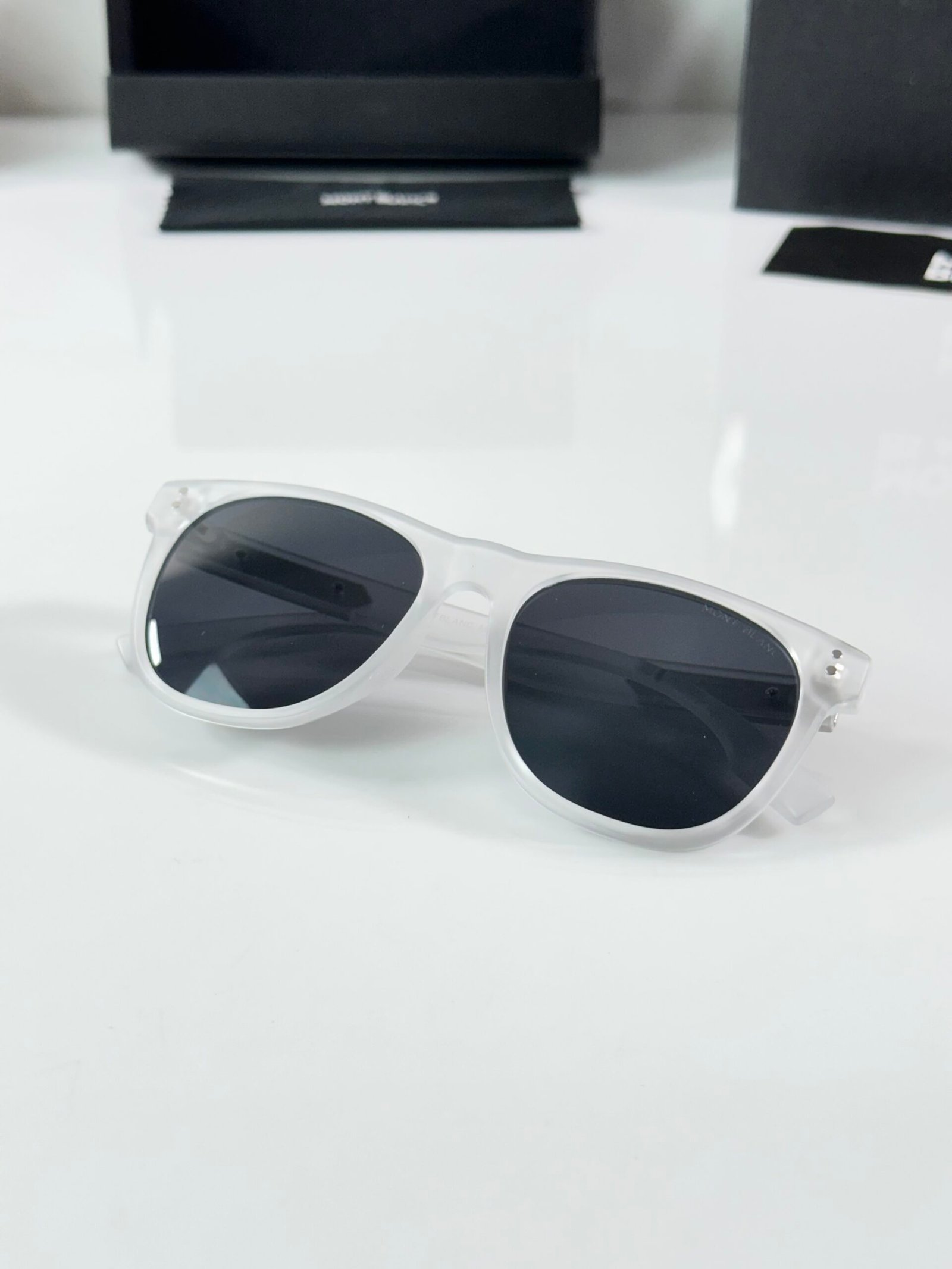 Mont Blanc 023 Ice Black - Image 3