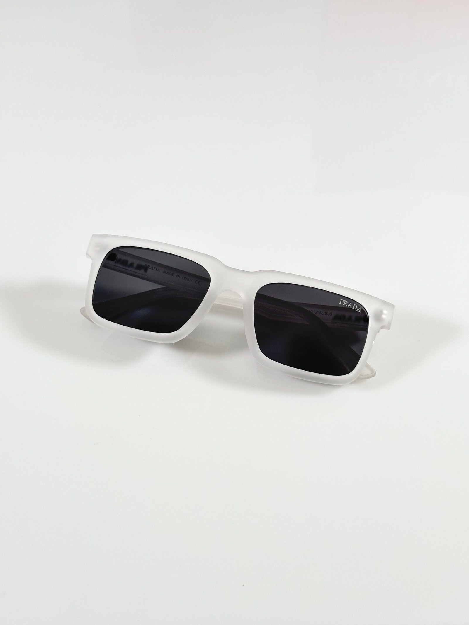 Prada_25_Ice_Black - Image 3