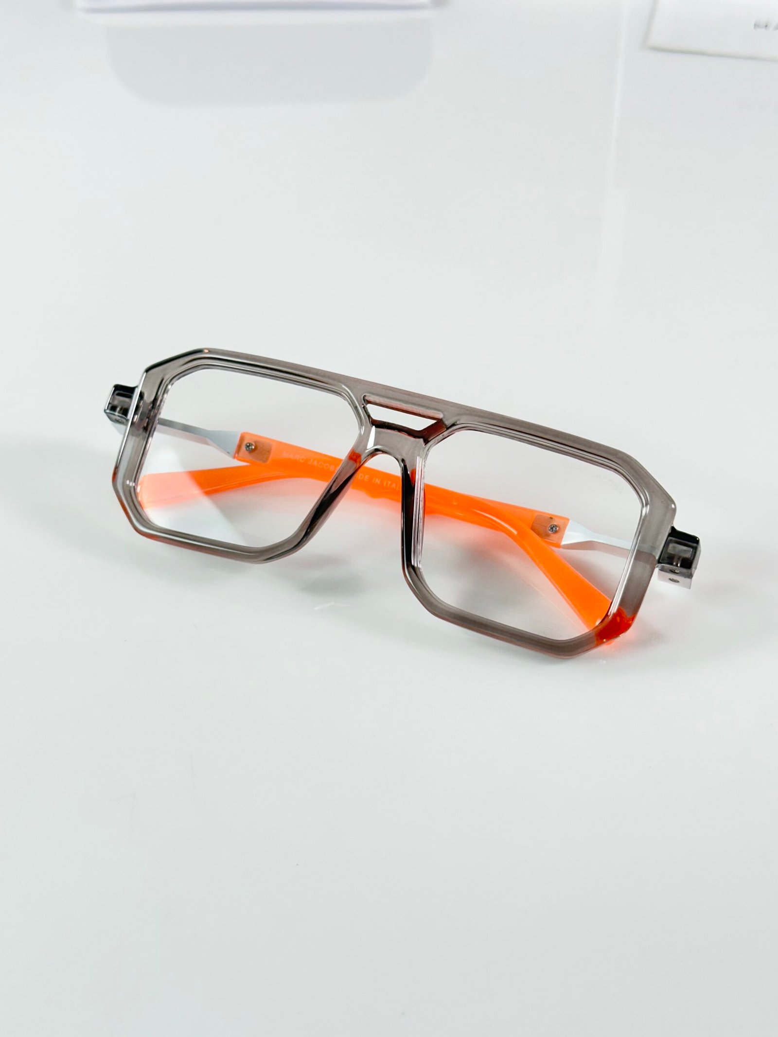 Marc Jacobs 6125 Grey Orange Frame - Image 3