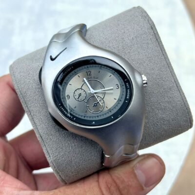 Nik_e Triax Armored Chronograph Silver-Grey