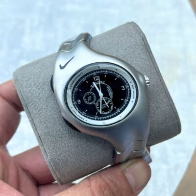 Nik_e Triax Armored Chronograph Silver-BlackWhite