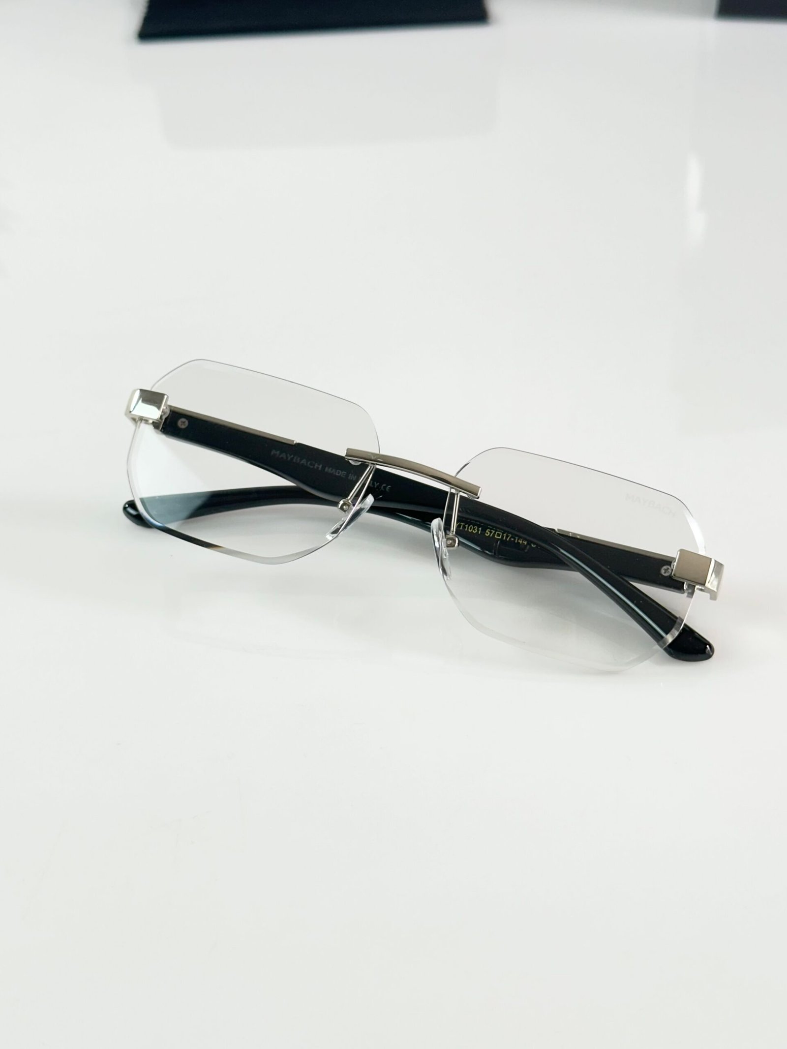 Maybach X Maybahe 1031 Silver Black Day Night Color Changing Glass - Image 3