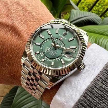 Rolee_x Oyster Perpetual Sky Dweller Silver-Green - Image 2