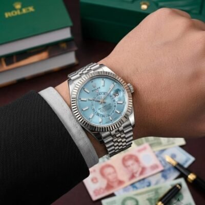 Rolee_x Oyster Perpetual Sky Dweller Silver-Sky Blue