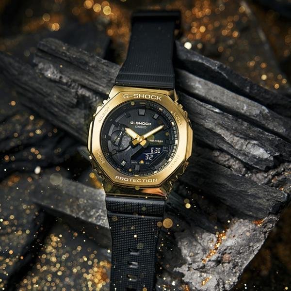 Casio g shock gm2100