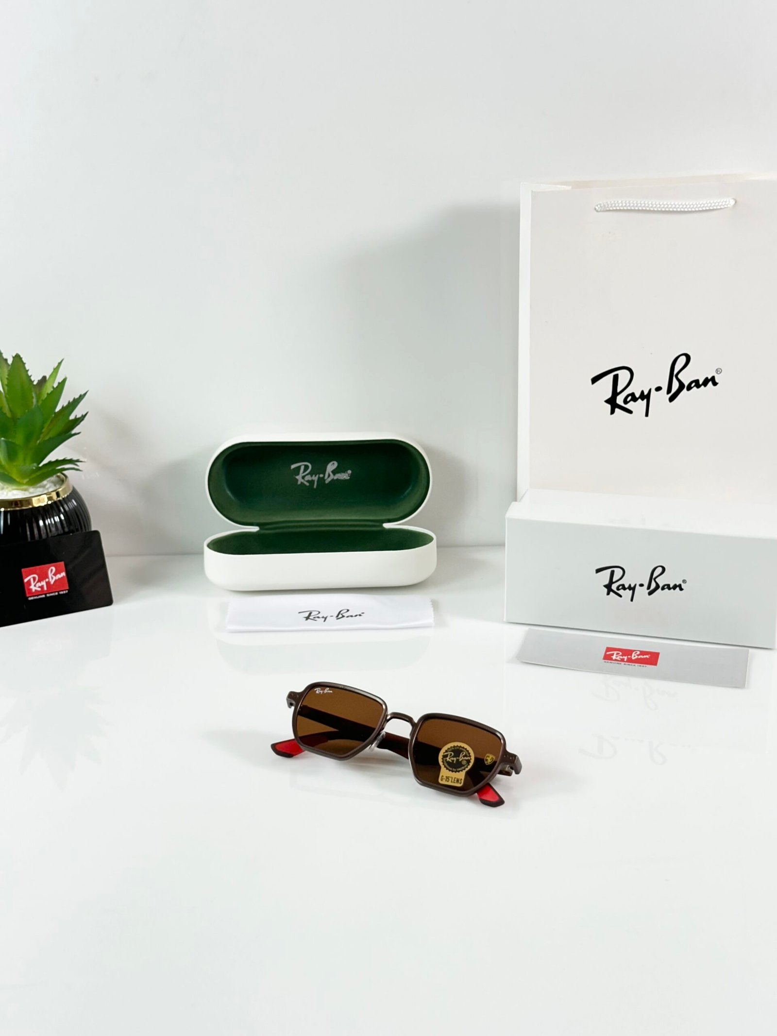 RB 08 Brown - Image 5