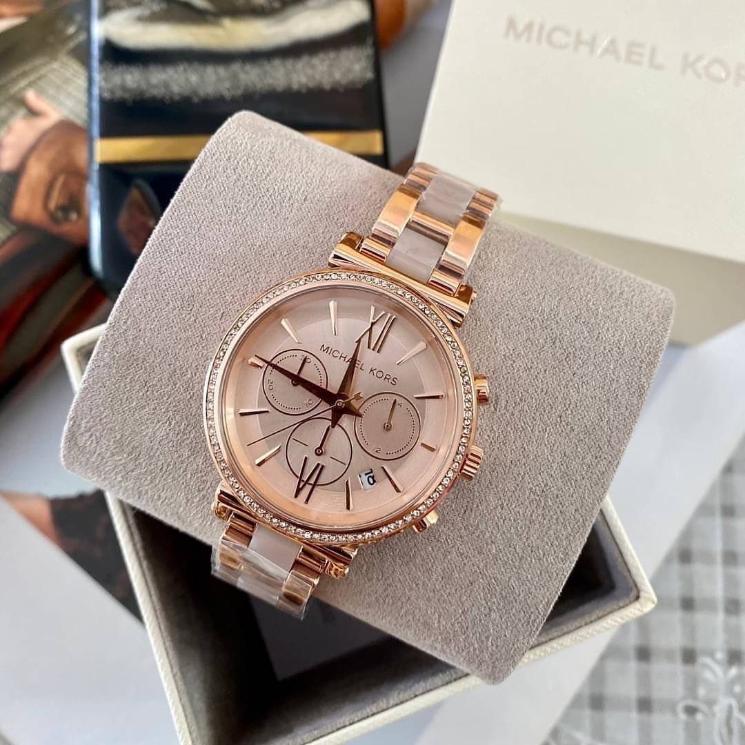 Michael Kor_s Sofie