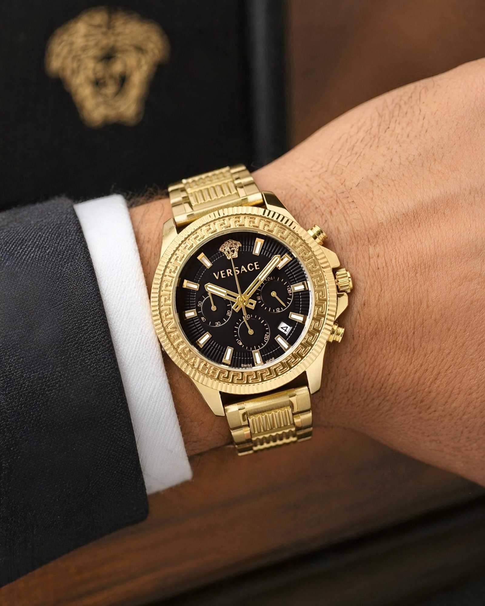 Versace Greca Action Chronograph - Image 3