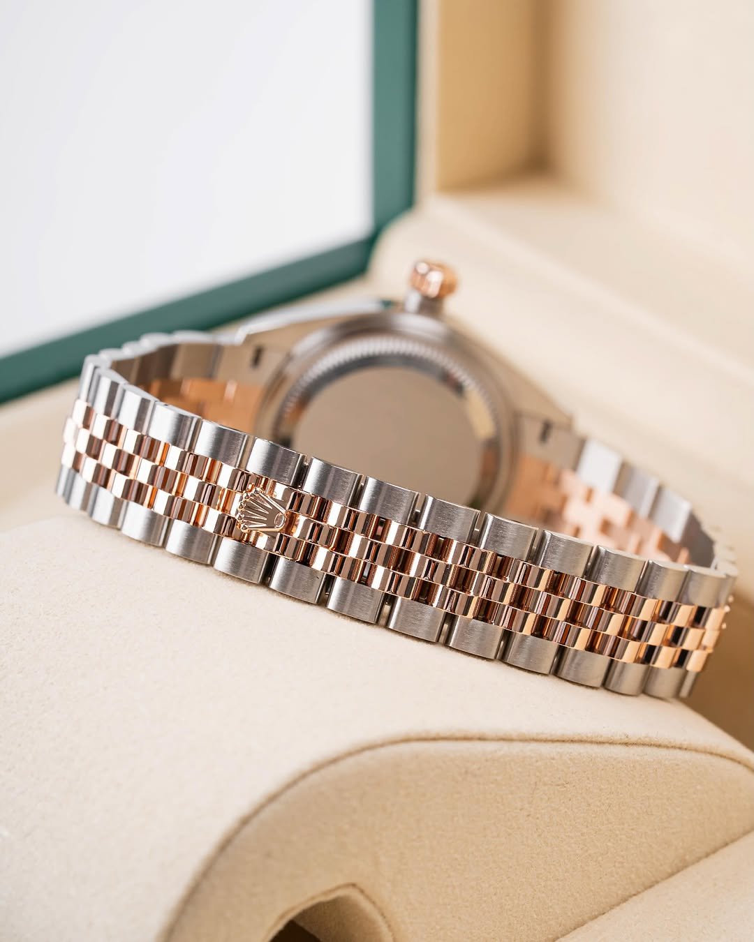 Rolee_x Oyster Perpetual Date Just Ladies - Image 2