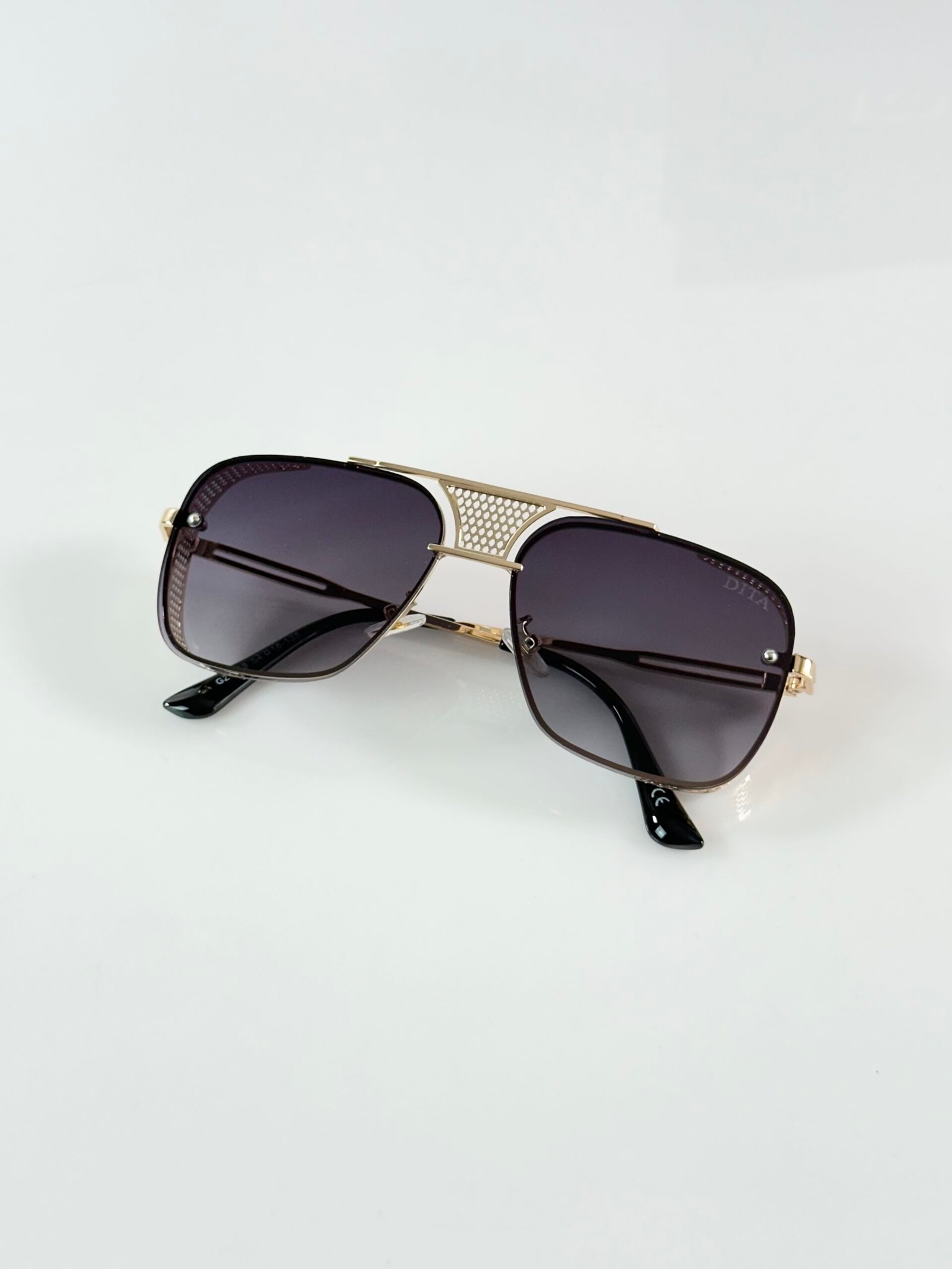 Dita 1169 Gold Black DC - Image 4