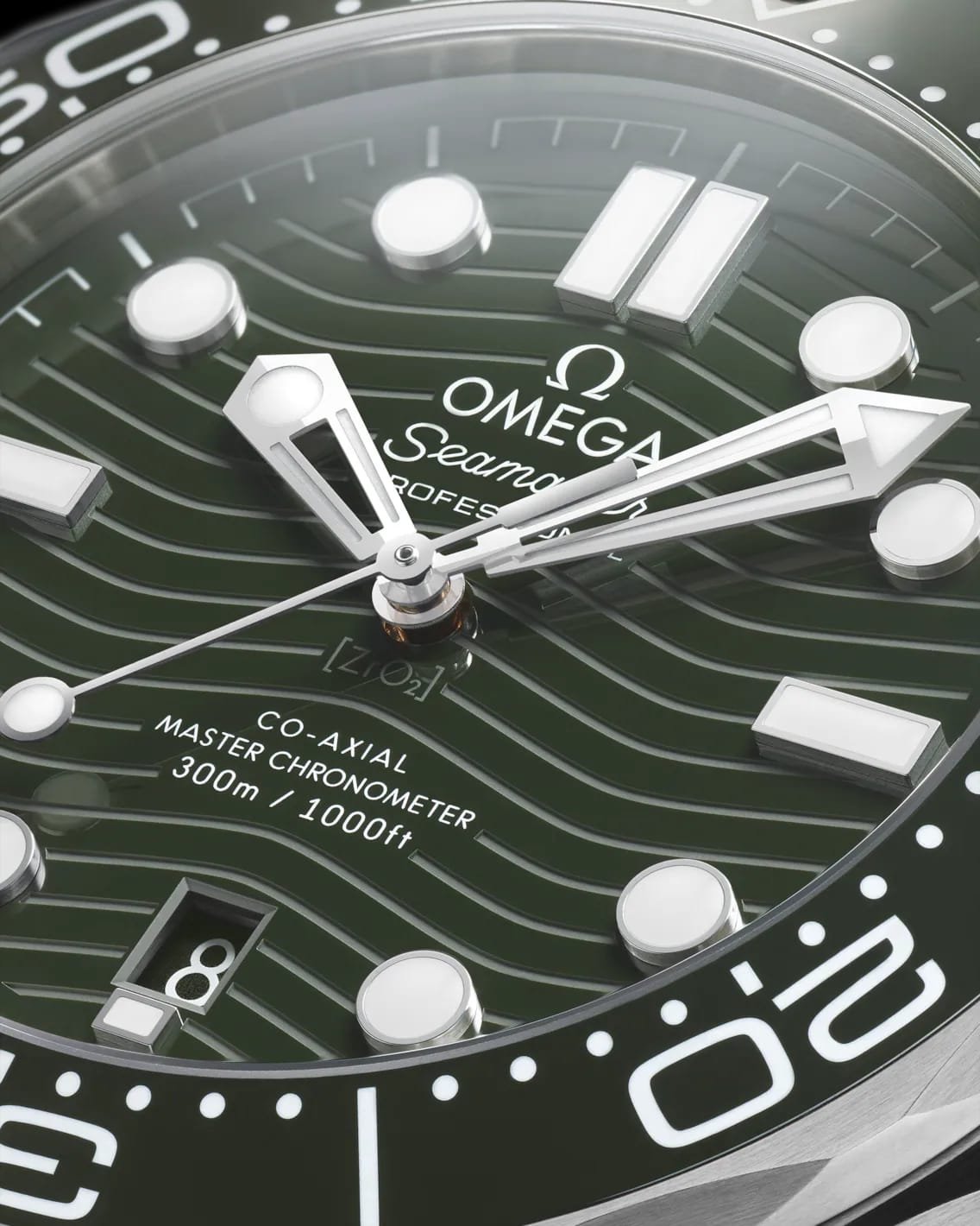 Omegg_a Seamaster Diver 300M Automatic Silver-Green - Image 3