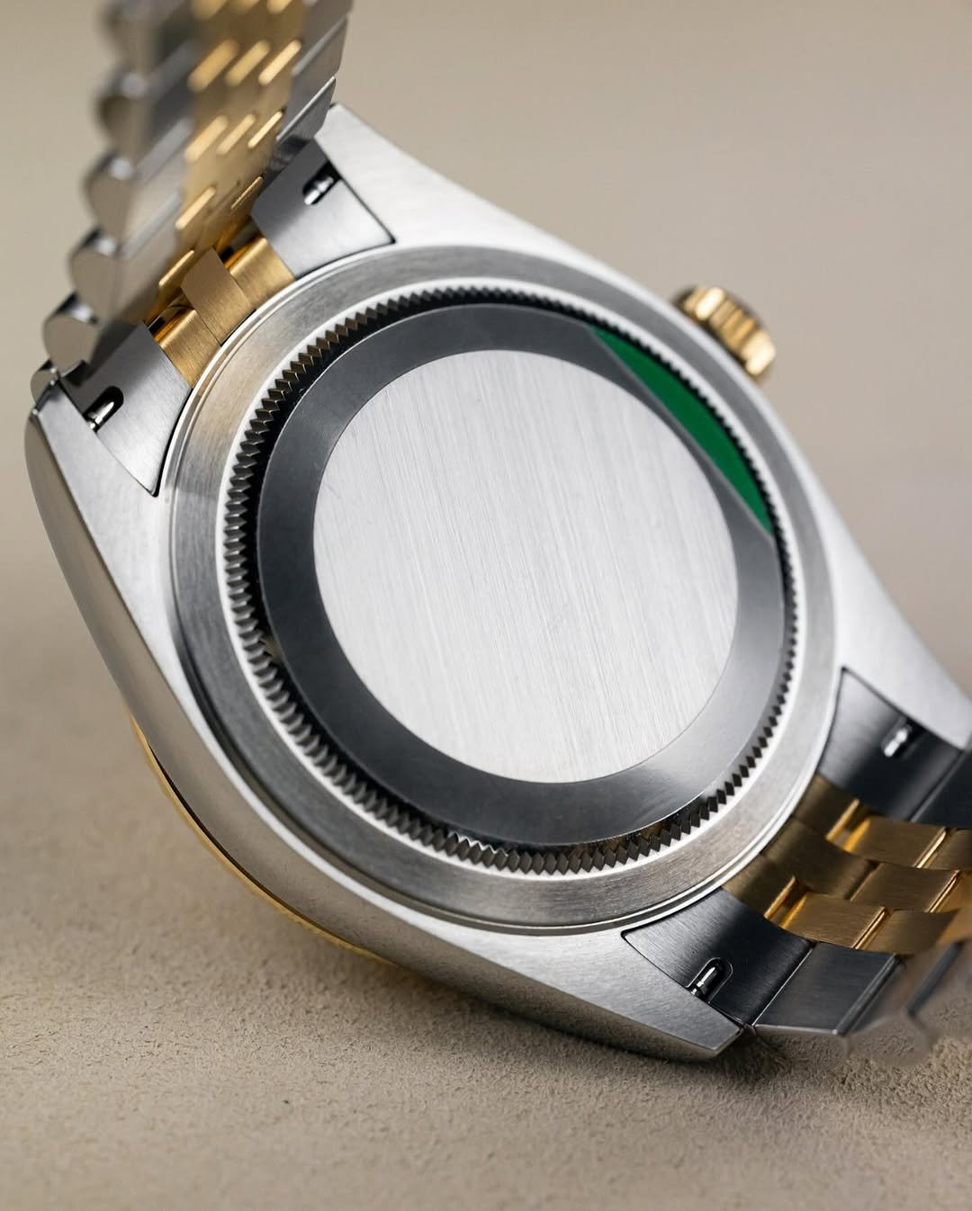 Role_x Oyster perpetual Sky Dweller Z-R Premium - Image 15